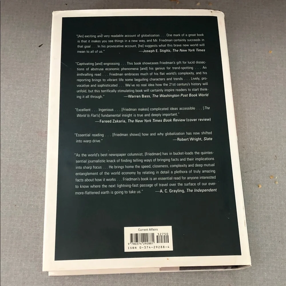 The World Is Flat by Thomas L. Friedman - White & Dark Green Cover